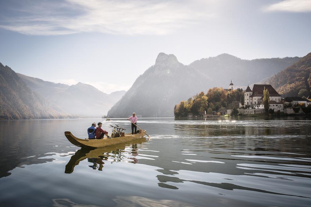 Post Am See Traunkirchen Exterior photo